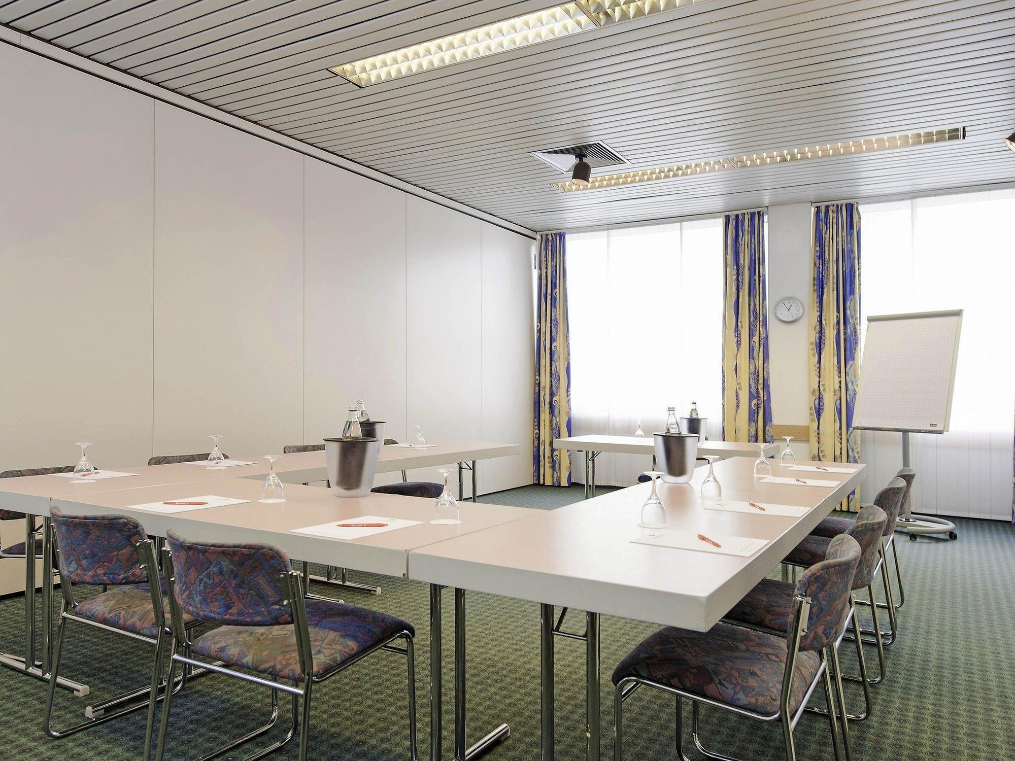 Ibis Paderborn City Zewnętrze zdjęcie
