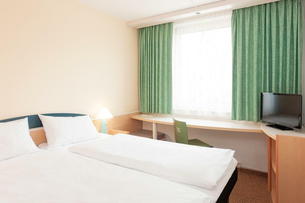Ibis Paderborn City Zewnętrze zdjęcie